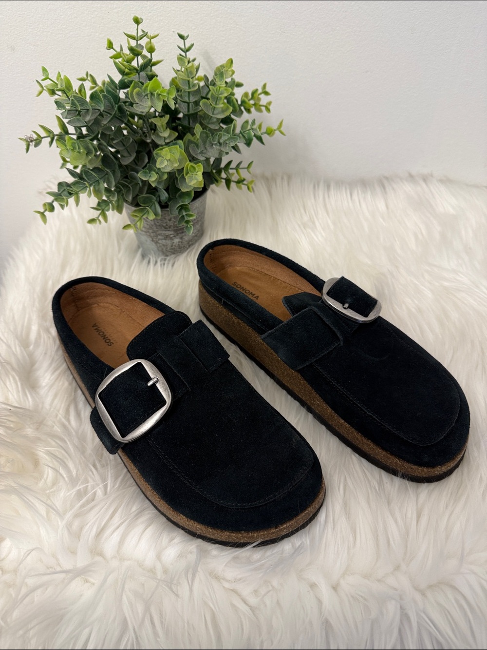 Sanoma  Black Suede Buckle Slip-On Loafers